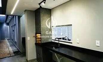 Imagem 6: Vendo casa com acabamento de alto padrão repleto de acabamentos requintados em quadra priv