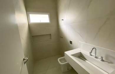 Imagem 7: Casa 03 suites terreno 650m