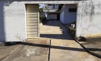 Imagem 7: Vendo 2 lotes separados ou juntos com Casa - B: Mangabeiras - Excelente Oportunidade