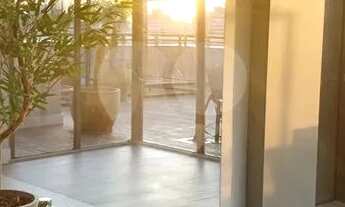 Imagem 4: São 108m² com 3 dormitórios, sendo 1 suíte e 2 vagas