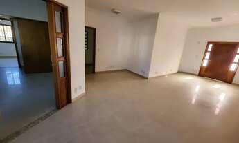 Imagem: Sobrado comercial com 10 suítes, 551 m²