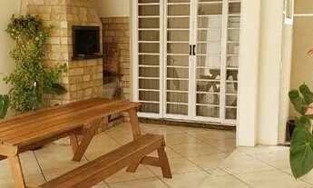 Imagem 4: Sobrado para venda possui 125 metros quadrados com 3 quartos em Centro - Vinhedo - SP