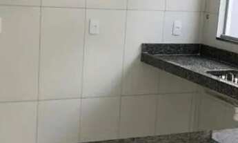 Imagem 5: Casa pra venda com 2 quartos sendo 1 suíte, 2 banheiros e garagem