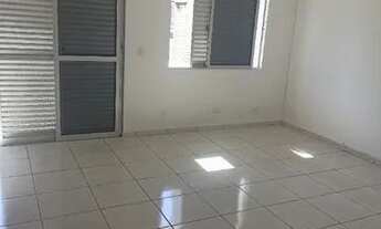 Imagem 2: Aluga se casa com 3 quartos