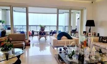 Imagem 6: Apartamento para aluguel tem 300 metros quadrados com 4 quartos