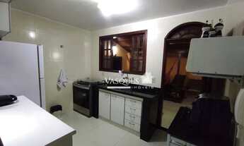 Imagem 6: Casa com 2 dormitórios à venda, 100 m² por R$ 450.000 - Vale do Paraíso - Teresópolis/RJ