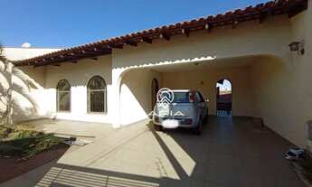 Imagem 3: Aluga - Casa com 4 quartos - Jardim dos Alpes I - Zona Norte - Londrina/PR