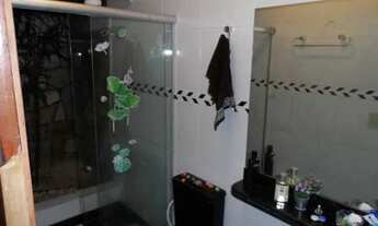 Imagem 7: Casa para venda tem 190 metros quadrados com 3 quartos em Encruzilhada - Santos - São Paul