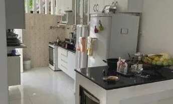 Imagem 4: Térrea para venda com 120 metros quadrados com 3 quartos em Centro - Várzea Paulista - SP