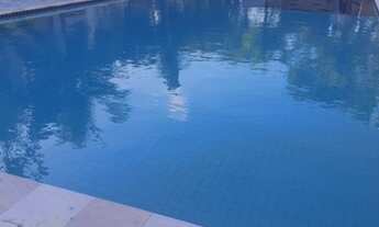 Imagem 7: Apartamento mobiliado com 2 dormitório sendo uma suíte . Porto Seguro