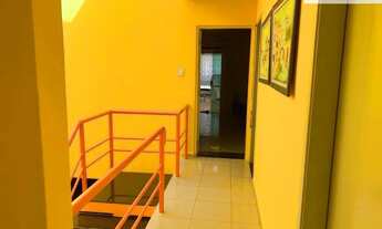 Imagem 2: Sobrado para aluguel tem 420 metros quadrados com 4 quartos