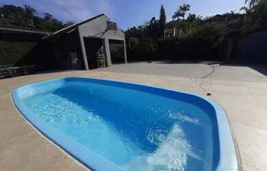 Imagem 2: CASA no GLÓRIA com 3 quartos para LOCAÇÃO, 192 m²