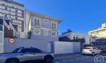 Imagem 2: Apartamento ideal para famílias no Centro de Florianópolis