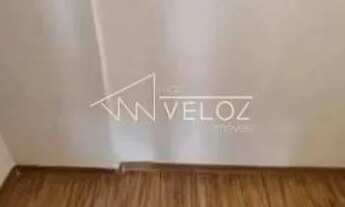 Imagem 2: Apartamento - / Residencial / Glória