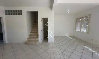 Imagem 6: Casa com 5 quartos no bairro Balneário