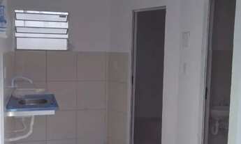 Imagem 4: Aluga-se kitnete no João Paulo excelente localização R$ 600