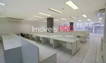 Imagem 6: Prédio reformado com quatro pavimentos, dois elevadores novos