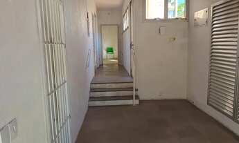 Imagem 2: Sala comercial próxima ao Shopping Praia de Belas