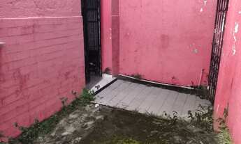 Imagem 3: Casa 2/4 próximo a upa do trapiche