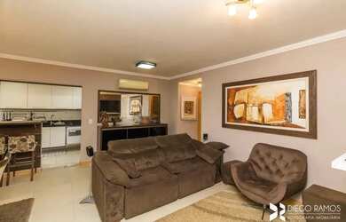 Imagem 4: Apartamento de Frente com 3 Dormitórios e Vista do Pôr do Sol, no Bairro Menino Deus