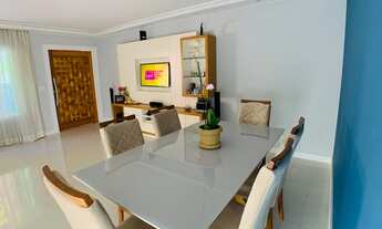 Imagem 4: Linda casa Duplex com com espaço gourmet a 5 minutos do centro da cidade !