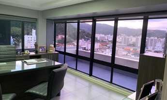 Imagem 4: Sala Comercial pronta, mobiliada no Centro de Balneário Camboriú com 2 vagas de garagem pr