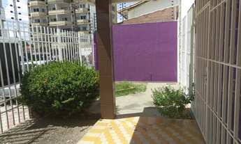 Imagem 2: Santa Clara -Aluga Casa Comercial no Bairro Ilhotas ao lado do café Viena