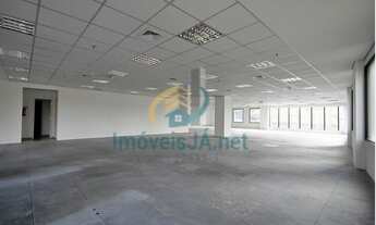 Imagem 4: Edifício de alto padrão utilizando o que existe de mais avançado em tecnologia. 720m2. 13