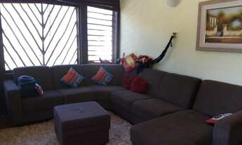 Imagem 6: Casa para venda tem 220 metros quadrados com 3 quartos em Araras - Petrópolis - RJ