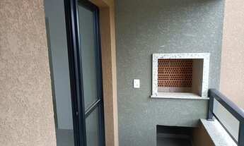 Imagem 7: Apartamento 2 quartos sala ampla e churrasqueira na sacada