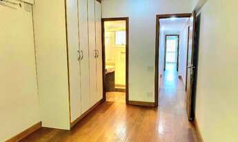 Imagem 6: Leblon! Quadra da praia, 4 suites, 4 garagens, piscina!