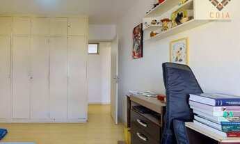 Imagem 7: Apartamento 72 m², 2 dormitórios, 2 banheiros, piso madeira, 1 vaga, R$ 560.000,00