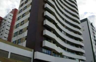 Imagem 8: Apartamento para venda possui 168 metros quadrados com 3 quartos em Treze de Julho - Araca