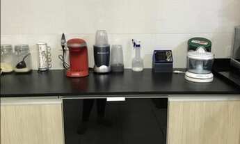 Imagem 3: Sobrado semi novo chora menino