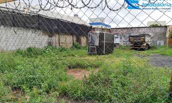 Imagem 5: Terreno pronto pra construir com 360m², no Bairro Santa Mônica; Terreno com pequena inclin