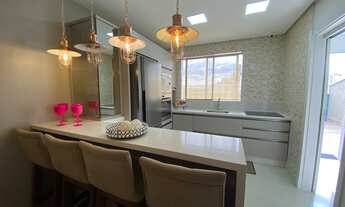 Imagem 3: Cobertura para venda tem 259 metros quadrados com 3 quartos em Centro - Criciúma - SC