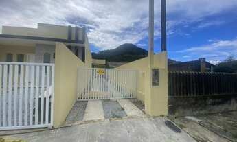 Imagem 2: Casa para aluguel possui 66 metros quadrados com 2 quartos em Tabuleiro - Matinhos - PR