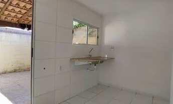 Imagem 4: Casa de 2 quartos com quintal e vaga de garagem em condomínio com lazer