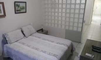 Imagem 2: Apartamento mobiliado de quarto sala em Copacabana, com 42 m2