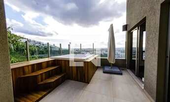 Imagem 4: Casa de condomínio para aluguel possui 297 metros quadrados com 3 quartos