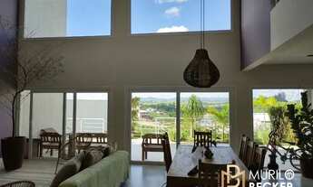 Imagem 4: Casa para venda e locação no Condomínio Lago Dourado em Jacareí