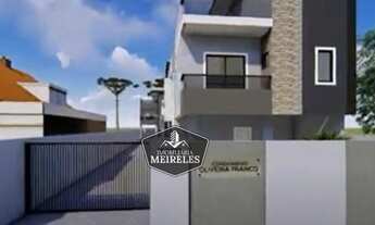 Imagem: Imobiliária Meireles oferece sobrado no