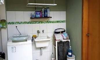 Imagem 2: Sobrado com 3 quartos à venda na zona Leste de SJCampos