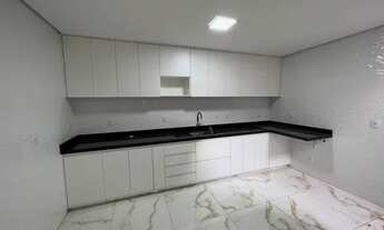 Imagem 3: Urgente casa a venda com 3 Quartos toda na Laje - Armários na Cozinha - Analisa Proposta