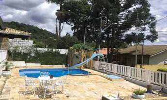 Imagem 2: Casa de condomínio com 384 m2 com piscina privativa com cascata