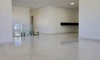 Imagem 3: Casa para venda possui 313 metros quadrados com 3 quartos