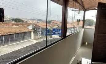 Imagem 2: 2 RESIDÊNCIAS INDEPENDENTES NO BOSQUE DOS EUCALIPTOS! 191 m¹ DE ÁREA CONSTRUÍDA! NO PISO