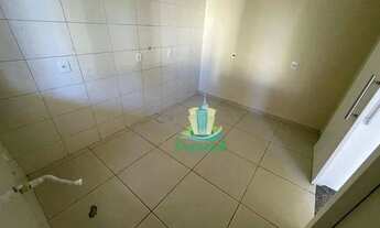 Imagem 7: Sobrado com 3 dormitórios para alugar com 131 m² por R$ 2.240/mês no Jardim Lancaster I em