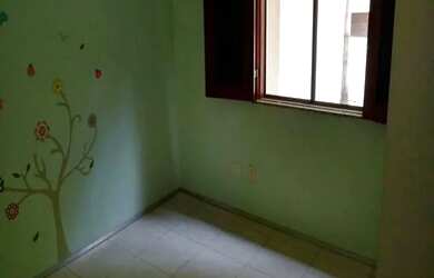 Imagem 2: Casa para venda possui 100 metros quadrados com 3 quartos em São Marcos - Salvador - Bahia