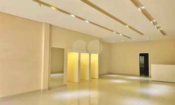 Imagem 1: São comercial para locação com 200m² no Centro de Piracicaba-SP